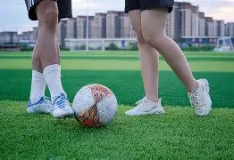 国足任意球,防守,王宇桓呼吁,广州马会,赛程安排,赛马赛事,马匹资料,会员服务