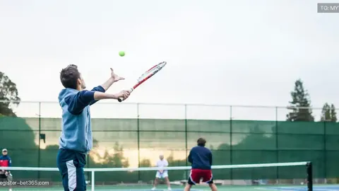 舍夫勒领跑捷尼赛思邀请赛次轮，麦克罗伊紧随第四名