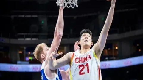 “欧冠抽签结果出炉：莱斯特城客场遭重创，创队史新耻辱纪录”